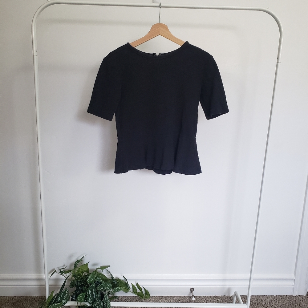 Gap Cropped Women's Grey Peplum Top Size S